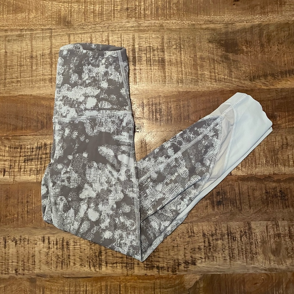 Lululemon Wunder Under High-Rise Scalloped Hem Crop Leggings